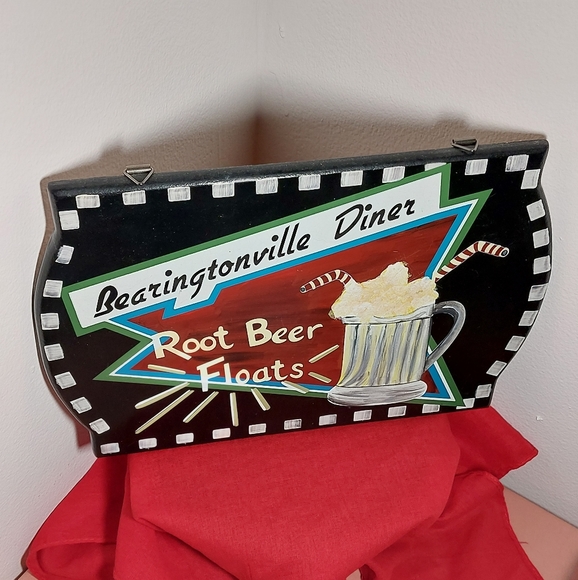 Bearingtonville Diner Root Beer Floats Wooden Wall Sign/Plaque - Picture 7 of 9